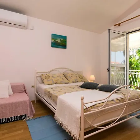 Berislav Apartament *